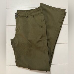 Prana Halle Straight Pants 👖 💚